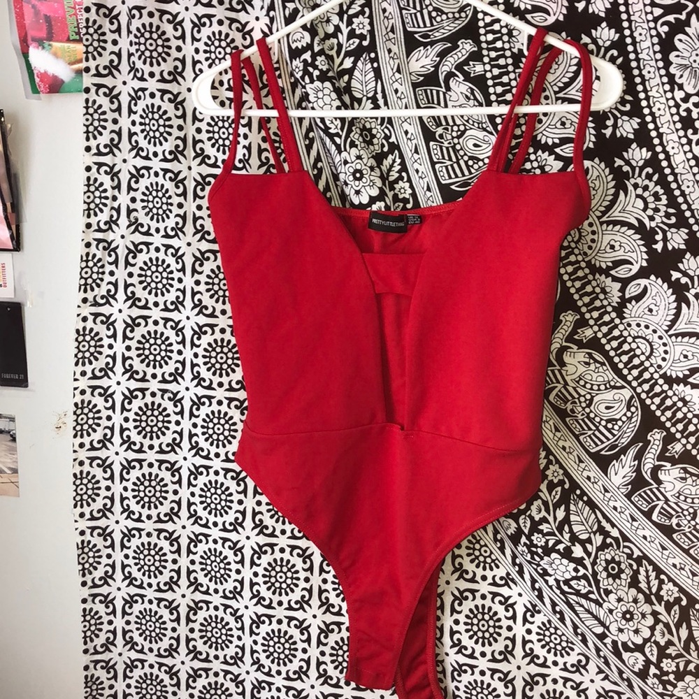 PRETTYLITTLETHING Red bodysuit w/ cutouts